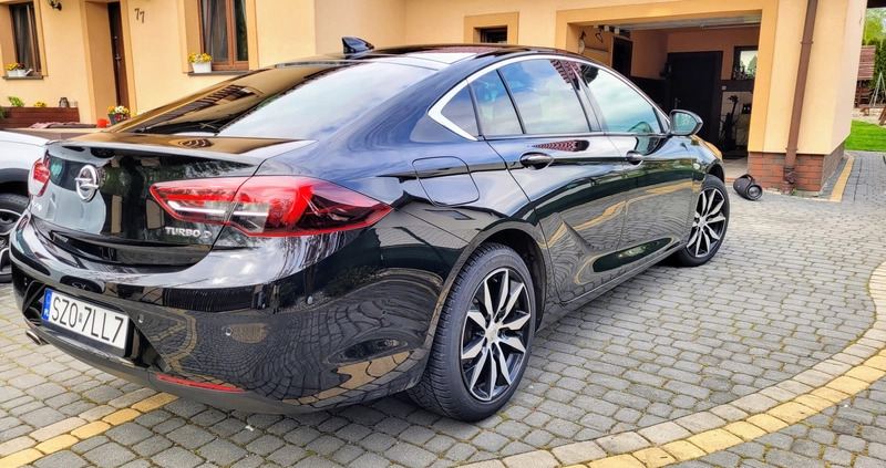 Opel Insignia cena 92900 przebieg: 151000, rok produkcji 2018 z Żory małe 232